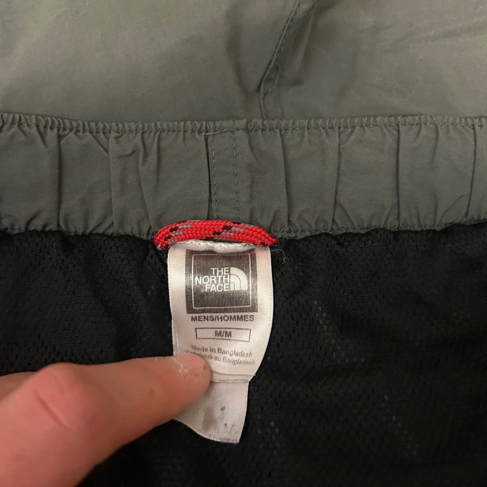 Vintage 90s The North Face Forest Green Hiking Belted Cargo Shorts Mens Medium